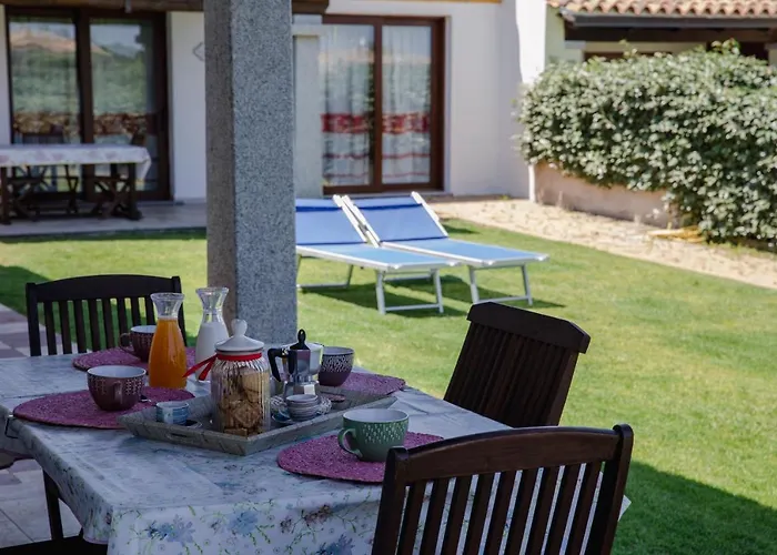 Le Residenze Di Baia Sant'anna *