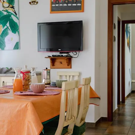 Vakantiehuis Le Residenze Di Baia Sant'anna