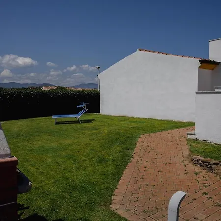 Vakantiehuis Le Residenze Di Baia Sant'anna