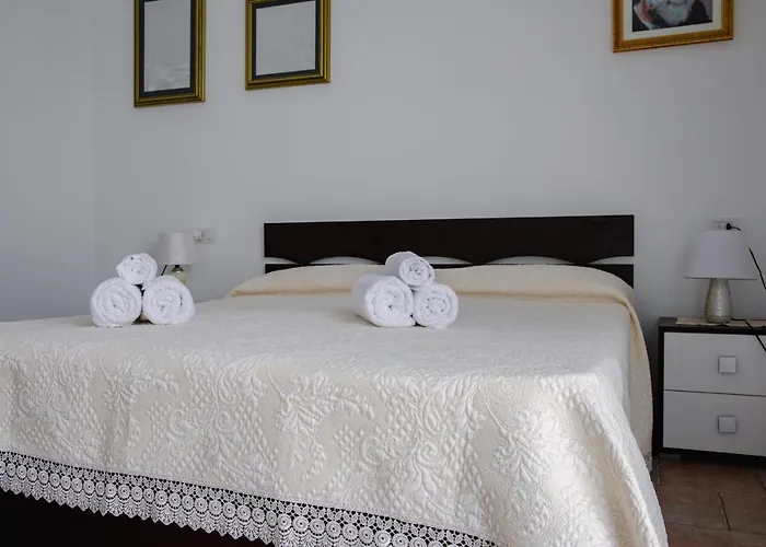 Le Residenze Di Baia Sant'anna بيت للعطل تانايونيلا