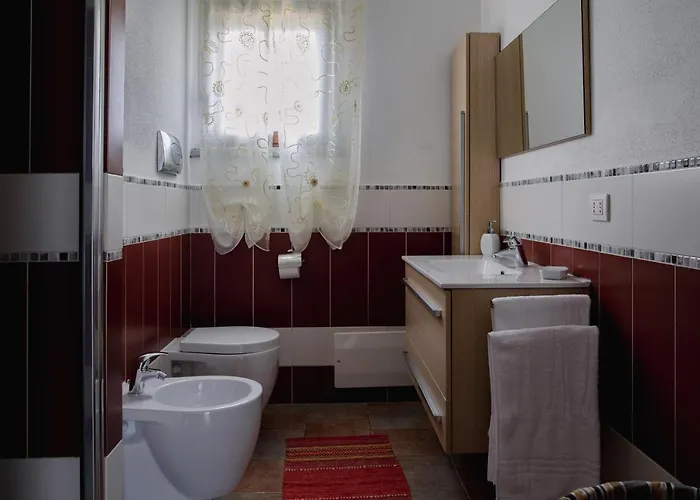 Le Residenze Di Baia Sant'anna * تانايونيلا