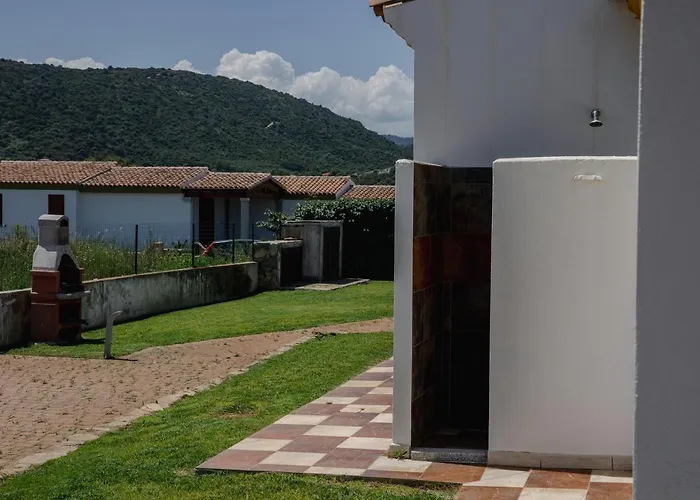 Le Residenze Di Baia Sant'anna بيت للعطل